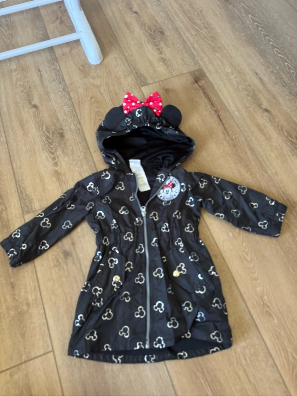 Disney Junior Minnie Mouse Size 2T Black Full Zip Hooded Windbreaker with Ears